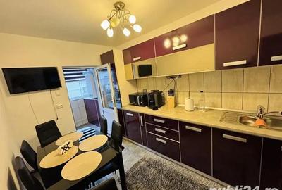 Apartament cu 3 camere decomandat în Delfinariu - 4