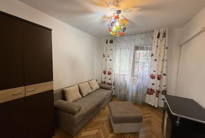 Apartament cu 3 camere decomandat, mobilat în Girocului - 14