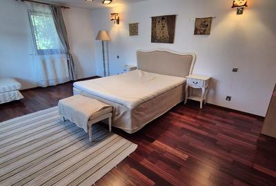 Casă cu 4 camere cu Teren 850 Mp în Central - 15