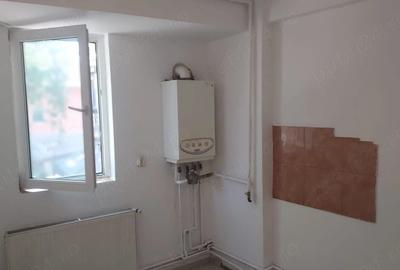 Apartament cu 2 camere decomandat în Vitan - 2
