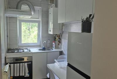 Apartament cu 3 camere semidecomandat în Tomis Nord - 5