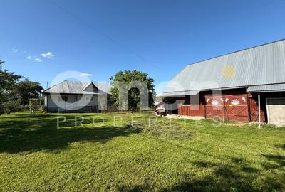 Casă la țară cu șură și grajd, în Vălenii Lăpușului – priveliște panoramică - 2