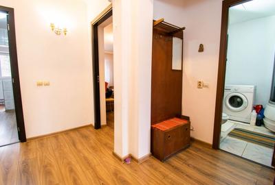 Stefanestii de Jos, 3 camere 70 mp,2 bai,centrala proprie,etaj 1/2,Comision 0% - 17