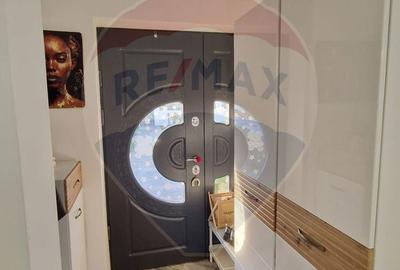 Casă cu 4 camere în Ștefăneștii de Sus - 1