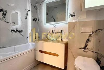 Casă cu Teren 240 Mp în Central