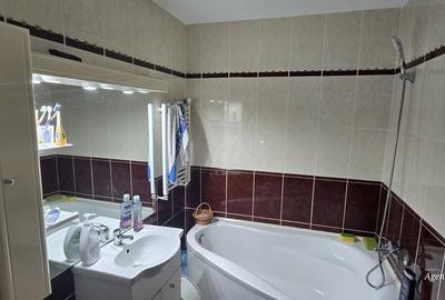 Apartament cu 2 camere decomandat în Central - 4