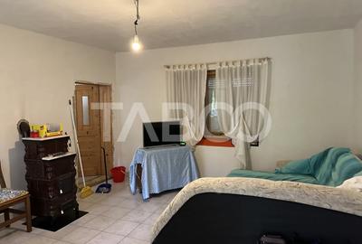 Casa 3 camere 5335 teren liber garaj si anexe  in Sinca Veche - 9