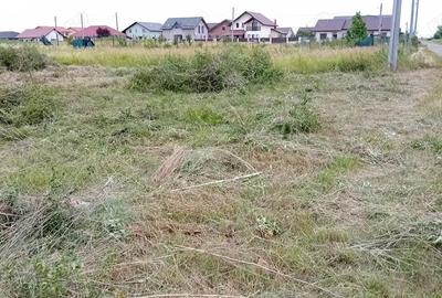 Teren de 630 mp, în Calea Urseni