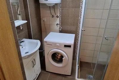 Vanzare garsoniera zona 13Septembrie - 2