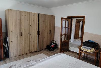 Casă individuală cu 5 camere cu Teren 250 Mp în Central - 4