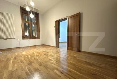 Spa?iu Birou Elegant de Inchiriat, Palatul Stern, 2 camere - 8