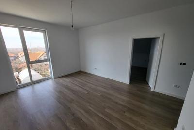 Apartament cu 2 camere decomandat în Șagului