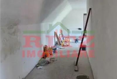 Apartament cu 3 camere decomandat în Caracal - 6