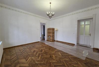 Apartament cu 4 camere decomandat în Centrul Istoric - 15