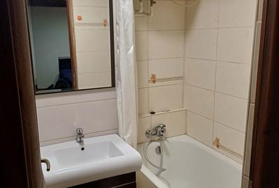 Garsonieră decomandată în Unirii - 1