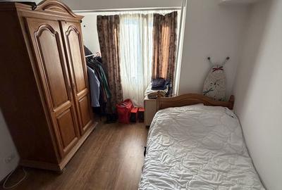 Apartament cu 5 camere decomandat în Decebal - 16