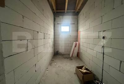 Casă cu 3 camere cu Teren 450 Mp în Central - 8