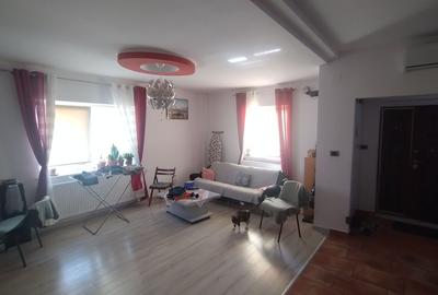 Casa Km 4-5 doua familii - 10