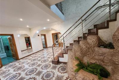 Cladire 600 mp! In Suceava! De ! 0727817187 - 5