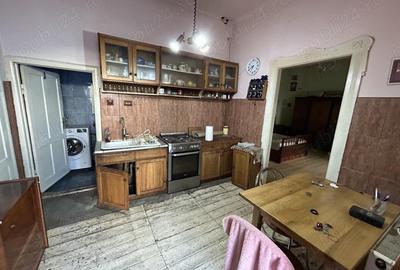 Vand casa mare din caramida,in Parneava,st.720 mp.locuibila imediat. - 4