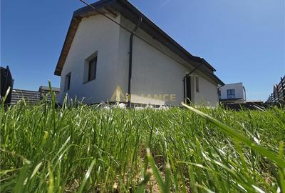 Casă cu 3 camere cu Teren 375 Mp în Berceni