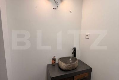 Apartament cu 5 camere în Craiovița Nouă - 7