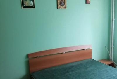 Propietar ofer spre inchiriere ap 2 camere decomandate et2 zona Narcisa mobilat ?i utilat complet. Propietar ofer spre inchiriere ap 2 camere decomandate et2 zona Narcisa mobilat ?i utilat complet. - 2