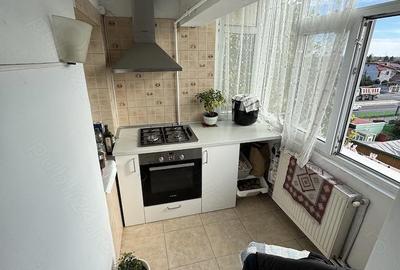 Garsonieră decomandată în 1 Decembrie - 3