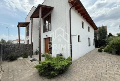 Casa tip duplex de INCHIRIAT cu 4 camere - Zona | Ampoi 3.