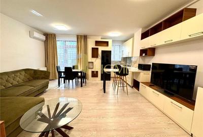 Apartament cu 3 camere decomandat, mobilat în Albert