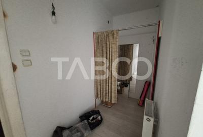 Spațiu comercial, de 72 mp, în Vasile Aaron - 3