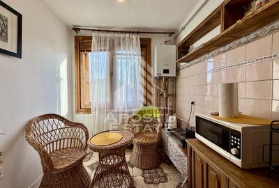 Apartament 2 camere, boxa in curte, centrala proprie, zona centrala - 5