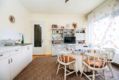 Apartament spatios cu gradina proprie intr-o vila interbelica renovata - 25