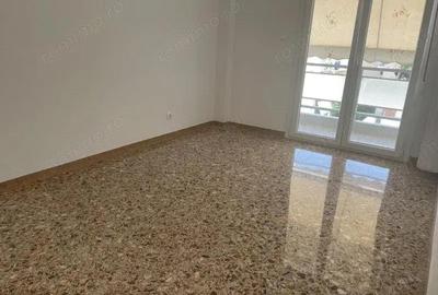 Spatiu comercial de inchiriat in zona Dristor - 2