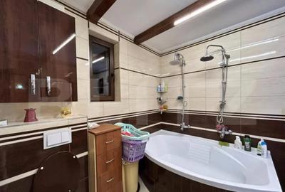 Casă cu 5 camere cu Teren 475 Mp în Unio - 13