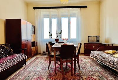 Apartament cu 2 camere decomandat în Horea