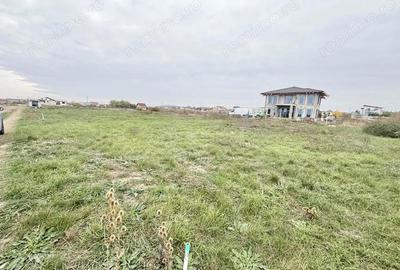 Teren de 490 mp, în Cihei