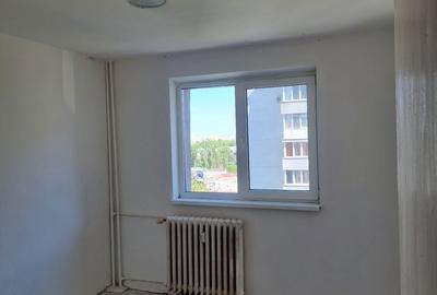 Apartament cu 2 camere decomandat în 1 Decembrie 1918 - 3