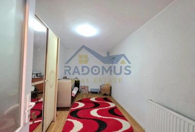 Casă cu 4 camere cu Teren 400 Mp în Bereasca