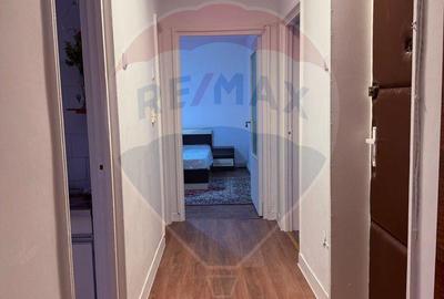 Apartament cu 3 camere, mobilat în Central - 4