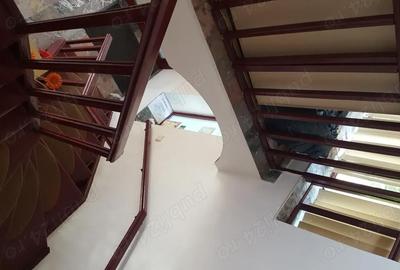 Spațiu comercial, de 90 mp, în Ultracentral - 2