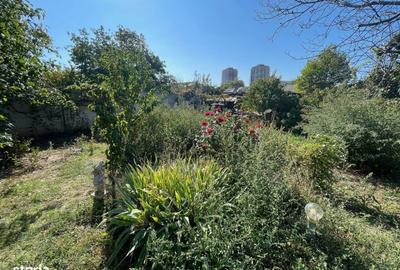 Casă cu 4 camere cu Canalizare în Apărătorii Patriei - 8