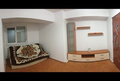 Apartament cu 2 camere decomandat în Central - 1