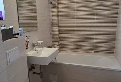 Apartament cu 3 camere decomandat, mobilat în Băneasa - 1