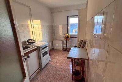 Apartament cu 2 camere decomandat în Bocșa - 6