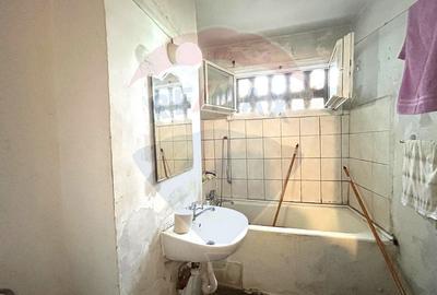 Apartament sector 4 - Piata Covasna - 6