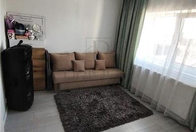 FREIDORF - ETAJ 2 - BLOC IZOLAT - 3 cam - centrala proprie - clima - 9