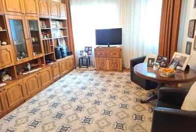 Apartament 3 camere, decomandat, Faleza Dunarii vedere Dunare - 11