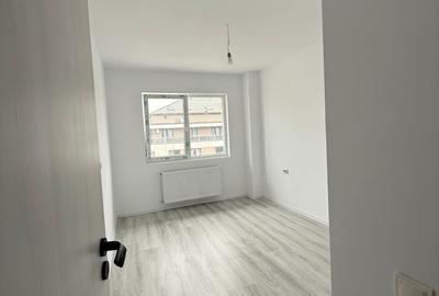 Apartament decomandat in bloc nou - Finalizat - Comision 0 - Etaj Intermediar - 2