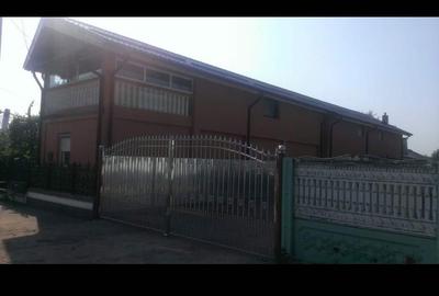 Casă cu 4 camere în Central - 5